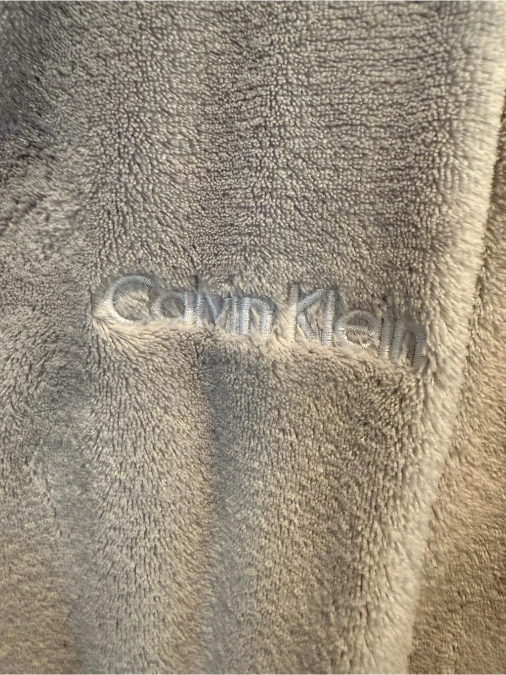Calvin Klein Light Gray Plush Bathrobe with Embroidered Logo Women’s XS/S